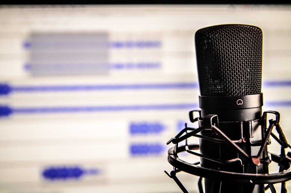 Read more about the article Why I Love Podcasting – It Gives Me Life